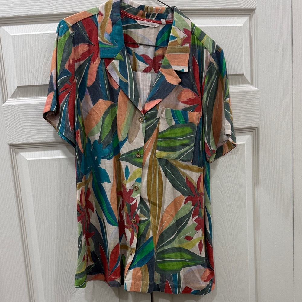 Soft Surroundings Tropical Patterned Short sleeve Button down Shirt XL